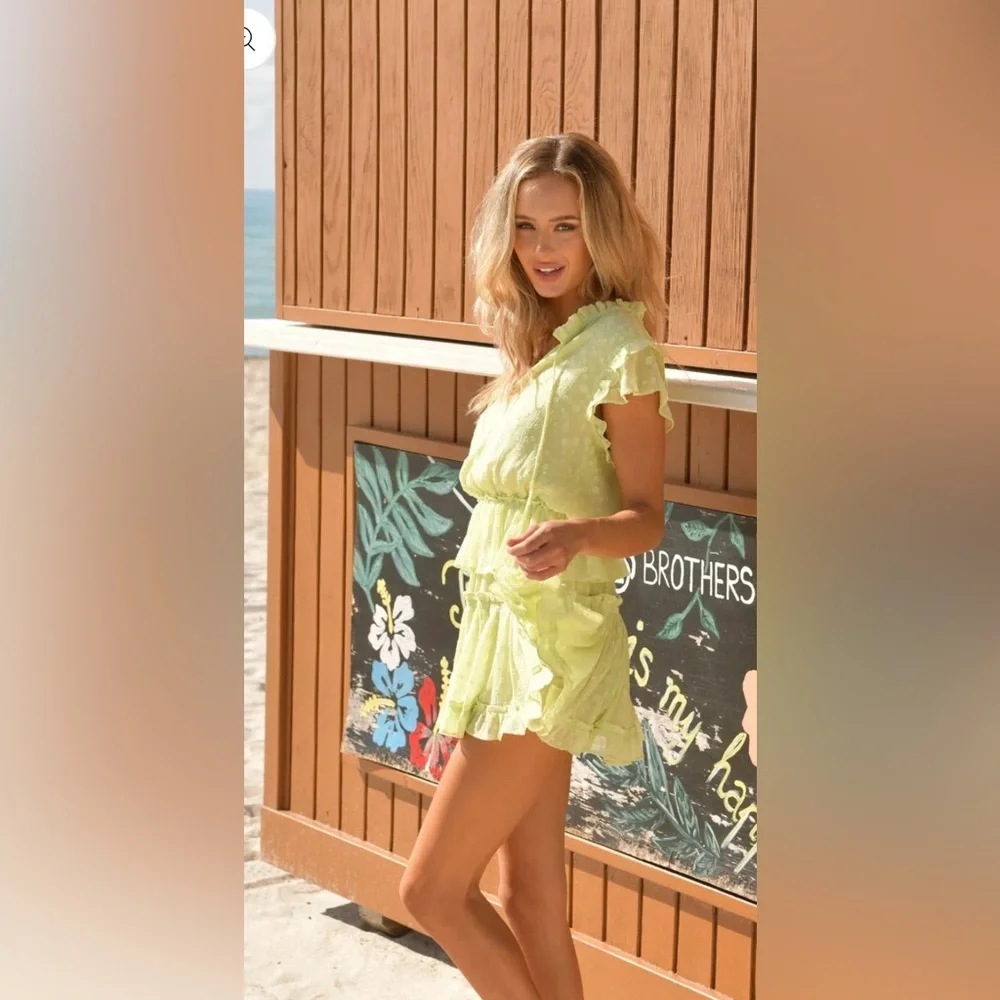 Misa Los Angeles Medium Lilian Honey Dress. 💚⚡️ - Picture 2 of 8